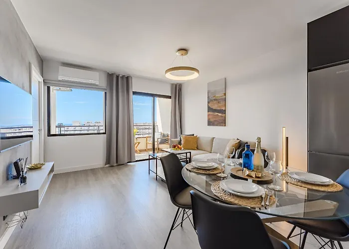 Trendy Work & Relax Seaside